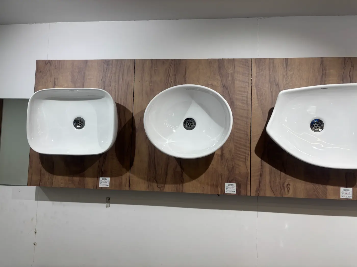Wash basin and sanitaryware display at CEEYEM Traders